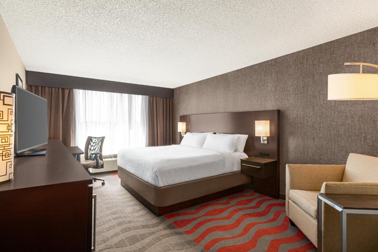 Holiday Inn Boston - Cambridge Area By Ihg Somerville Exterior photo