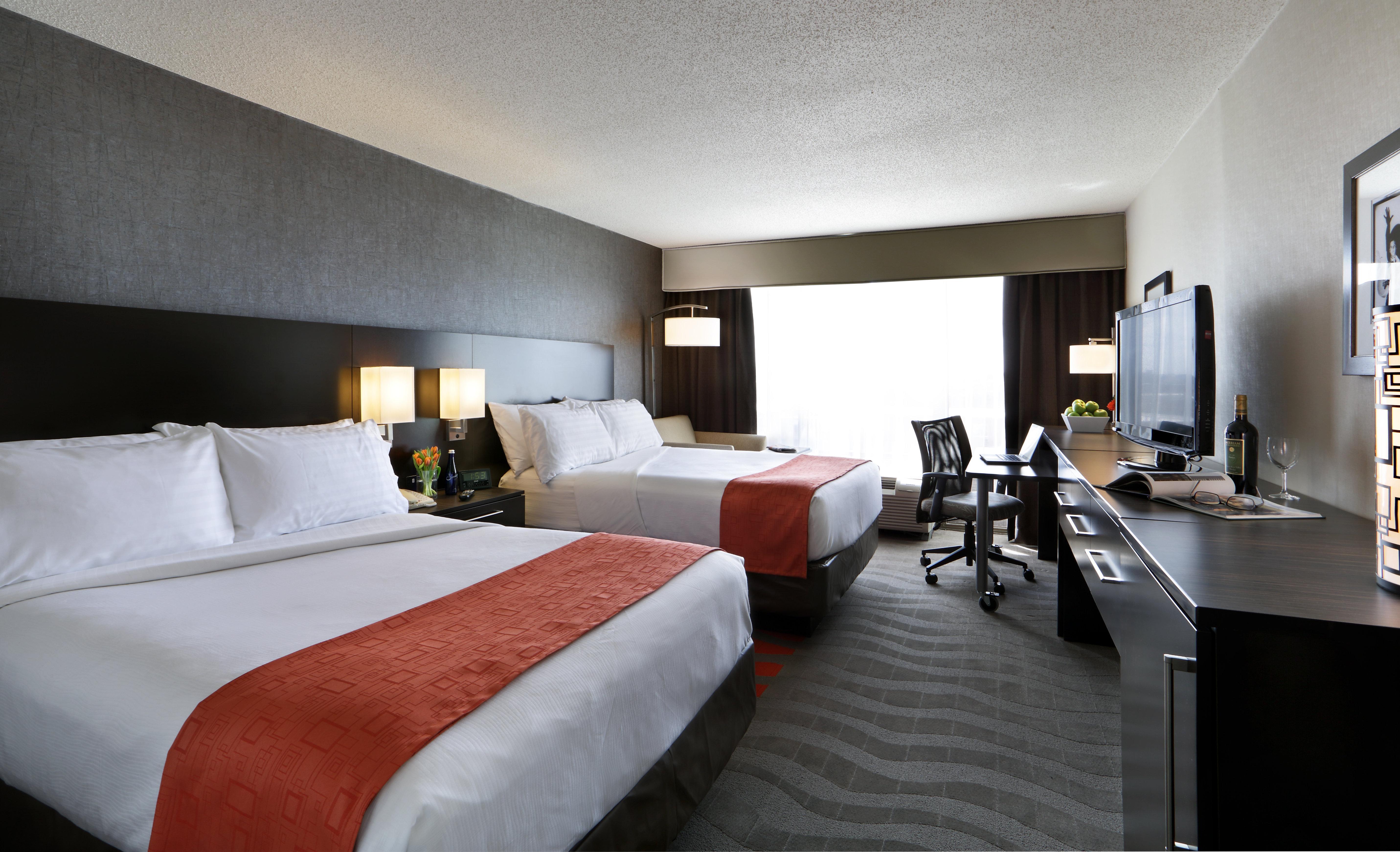 Holiday Inn Boston - Cambridge Area By Ihg Somerville Exterior photo